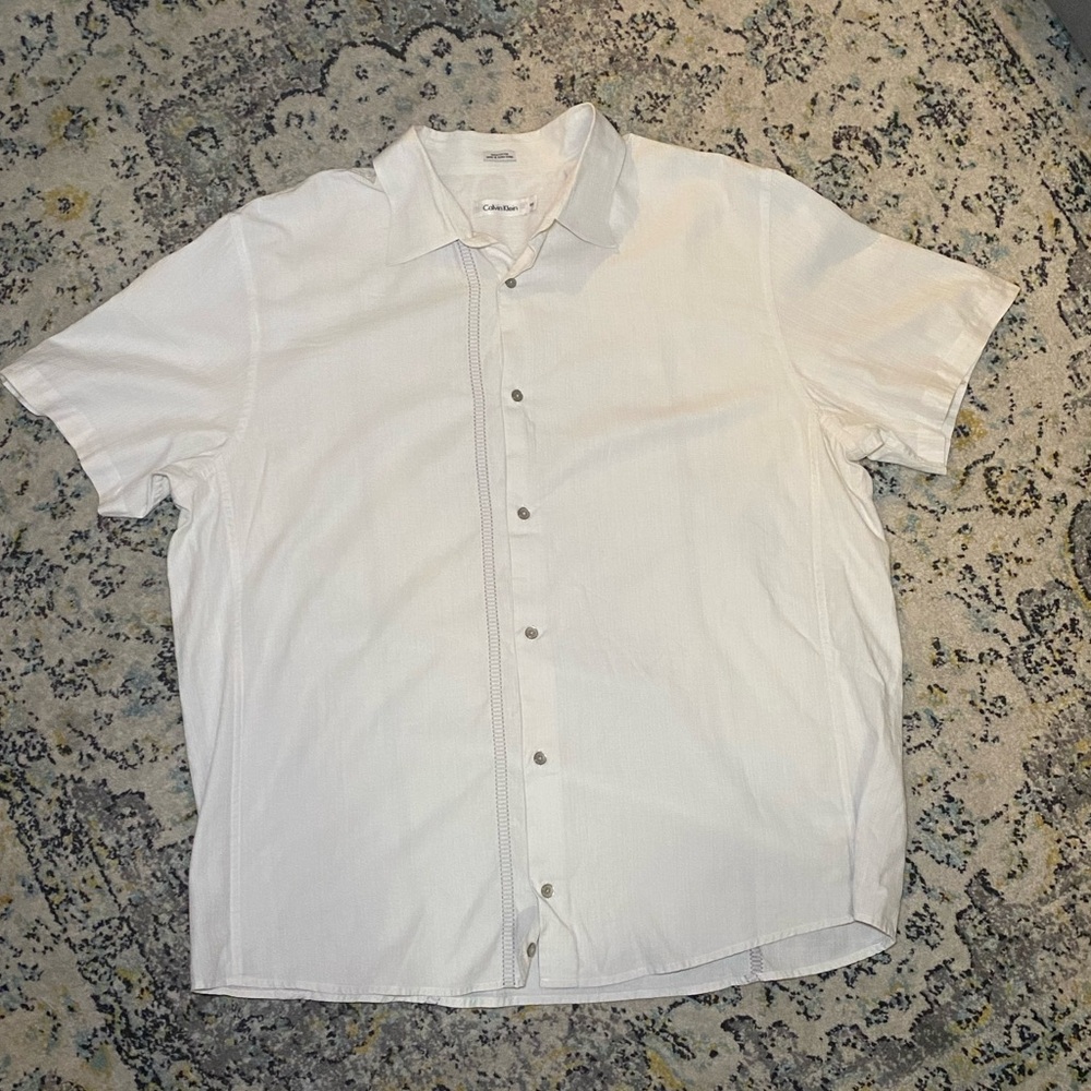 Calvin Klein Short Sleeve Button-Up Collard Shirt